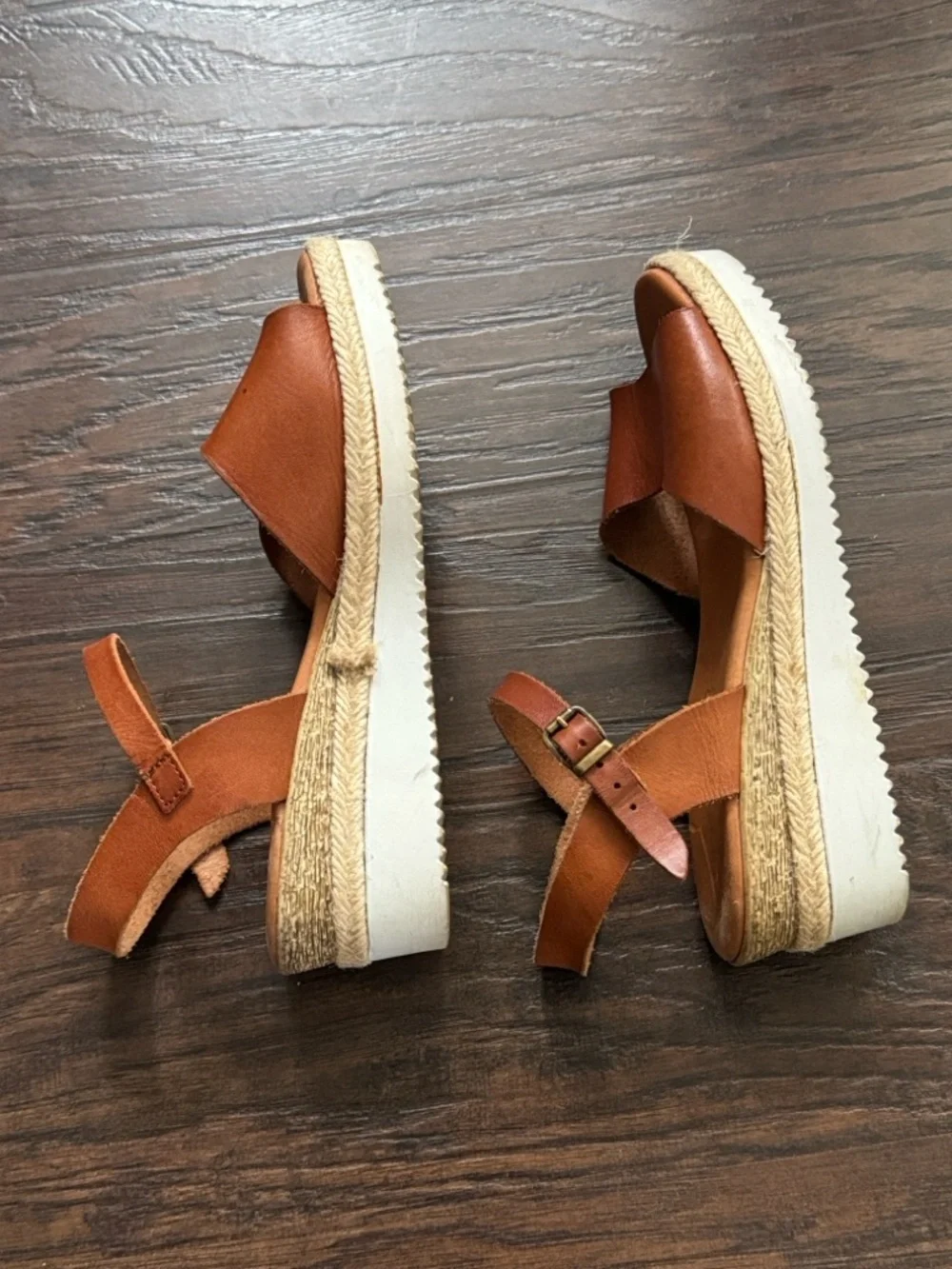 Bertuchi Women's Tan Leather Espadrille Platform Sandals with Ankle Strap